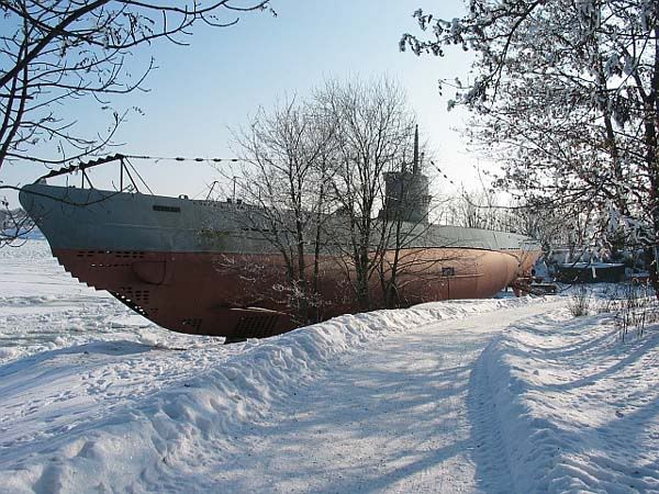 1220TYPE2011A20U-BOAT.jpg