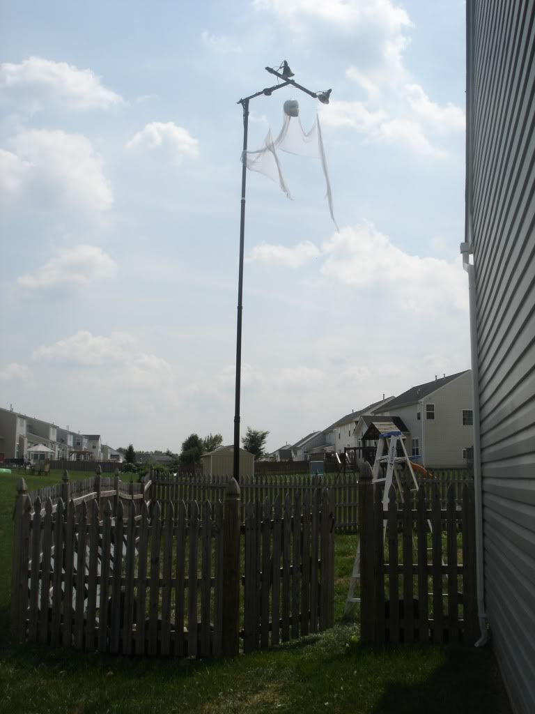 Mechanical Help with Circling Ghost Prop made with Ceiling Fan