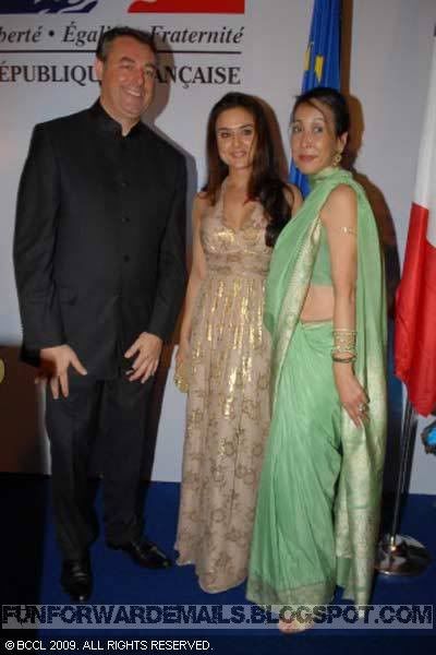 Preity Zinta 2009 French National Day Celebration Pics