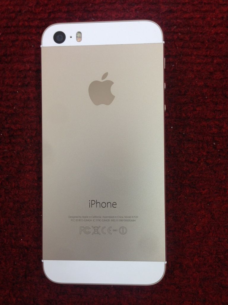 Iphone 5s gold (16Gb) đẹp mịn màng, giá tốt cho mọi người..... - 1