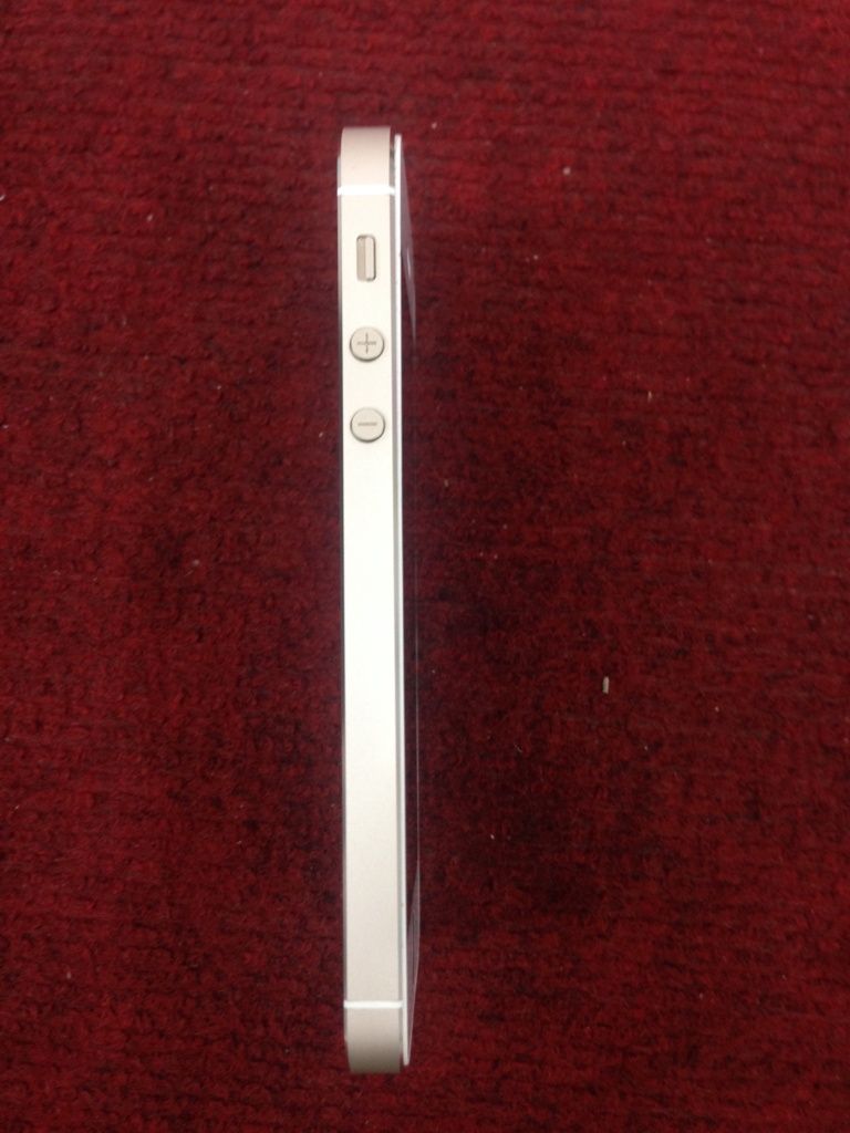 Hot-IPhone 5S gold 16gb,còn bảo hành tới 8 tháng,mới lột keo như mới,bán 9trxx - 1