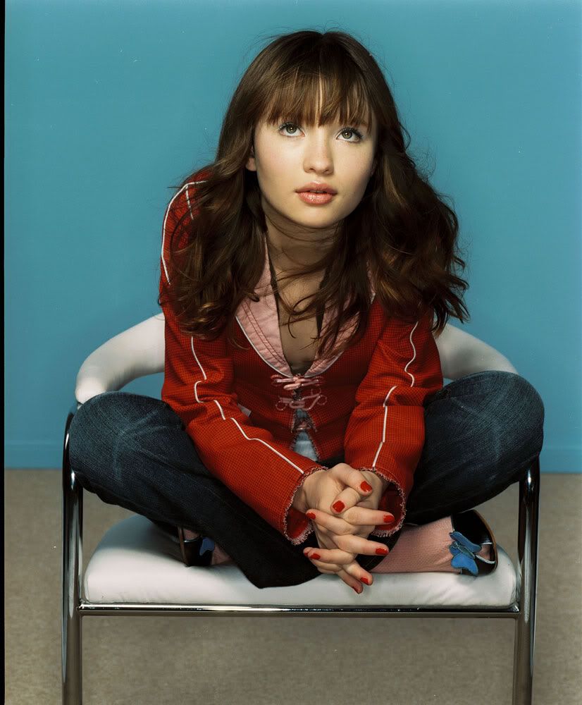 Emily Browning - Images Gallery